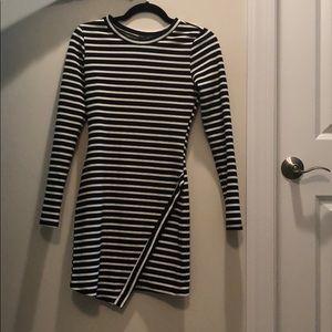 Black and white short slit dress